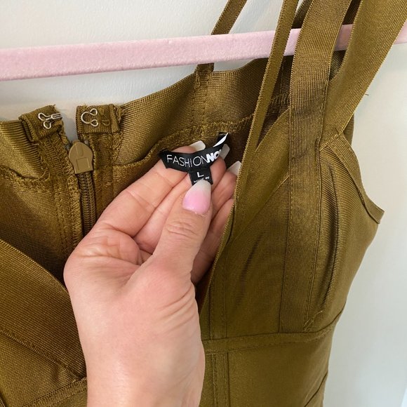 Olive Green Body Con Dress - Picture 2 of 5